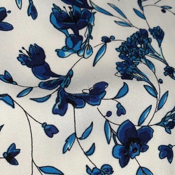 French Connection Dress White and Blue Floral Elbow Sleeve Shift Size 4 - Picture 12 of 12